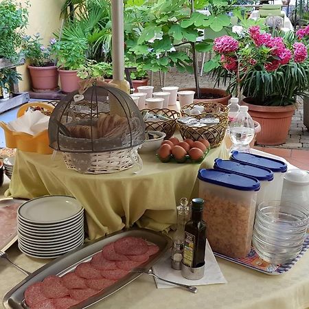 Albergo Natucci 몬테카티니테르메 외부 사진