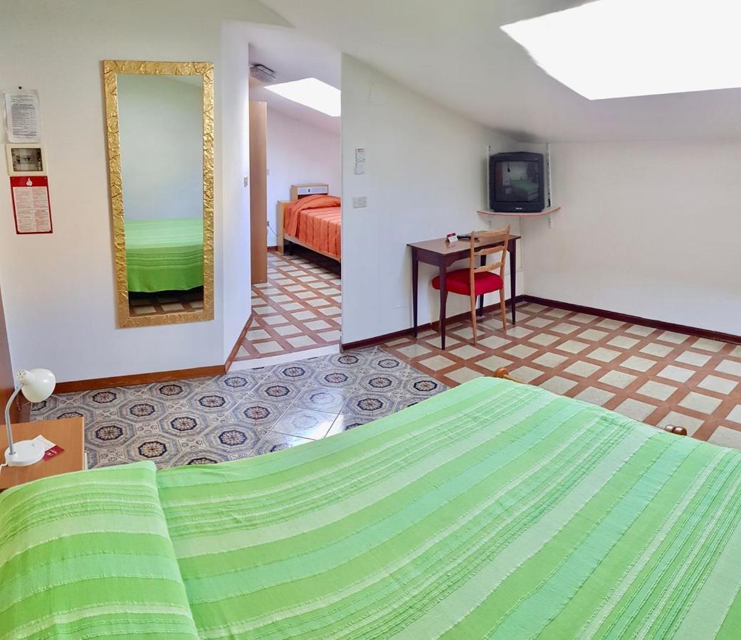 Albergo Natucci 몬테카티니테르메 외부 사진