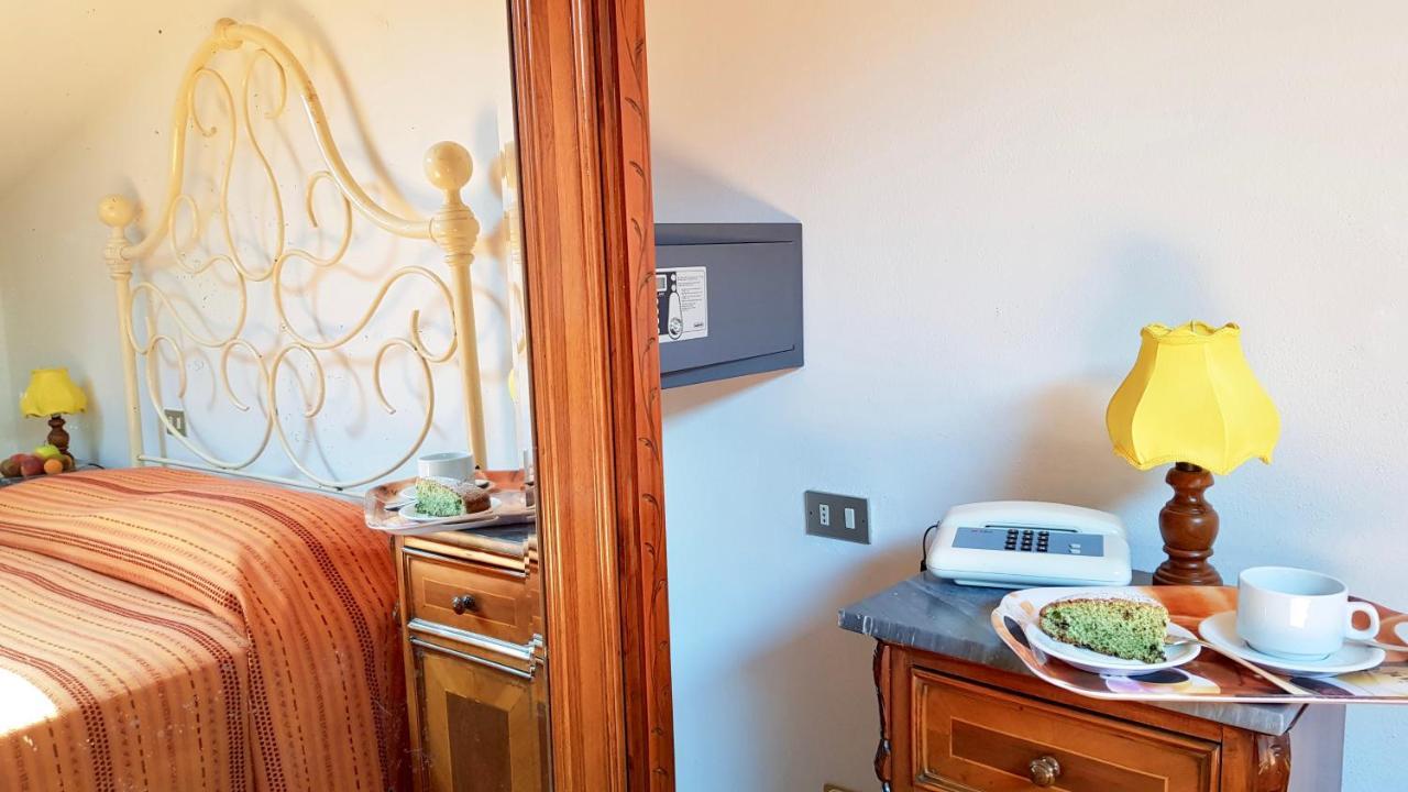Albergo Natucci 몬테카티니테르메 외부 사진