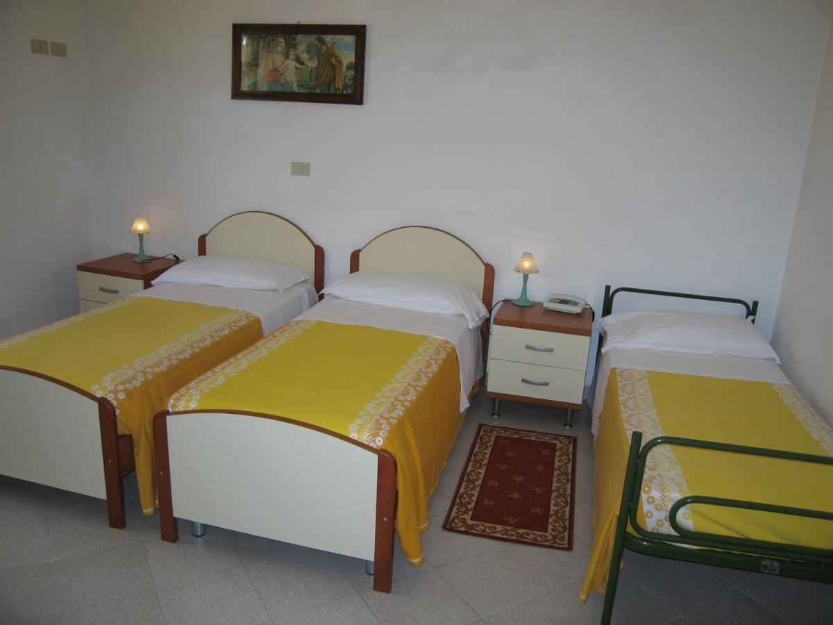 Albergo Natucci 몬테카티니테르메 외부 사진